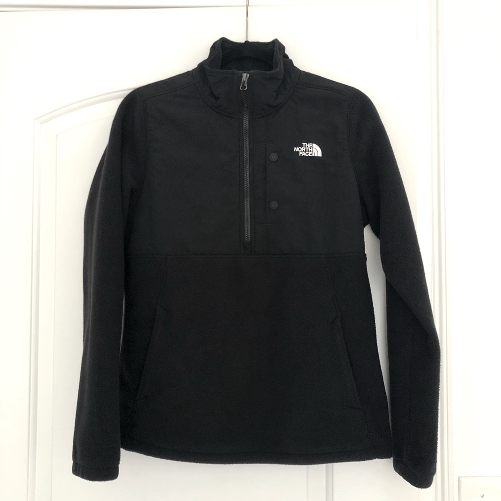 The North Face Black Fleece Half Zip Sweater Small new